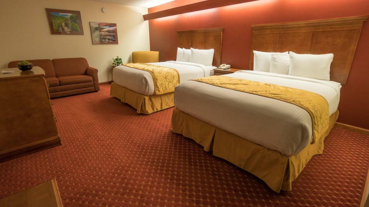 Pilot Knob Shepherd Mountain Inn & Suites מראה חיצוני תמונה
