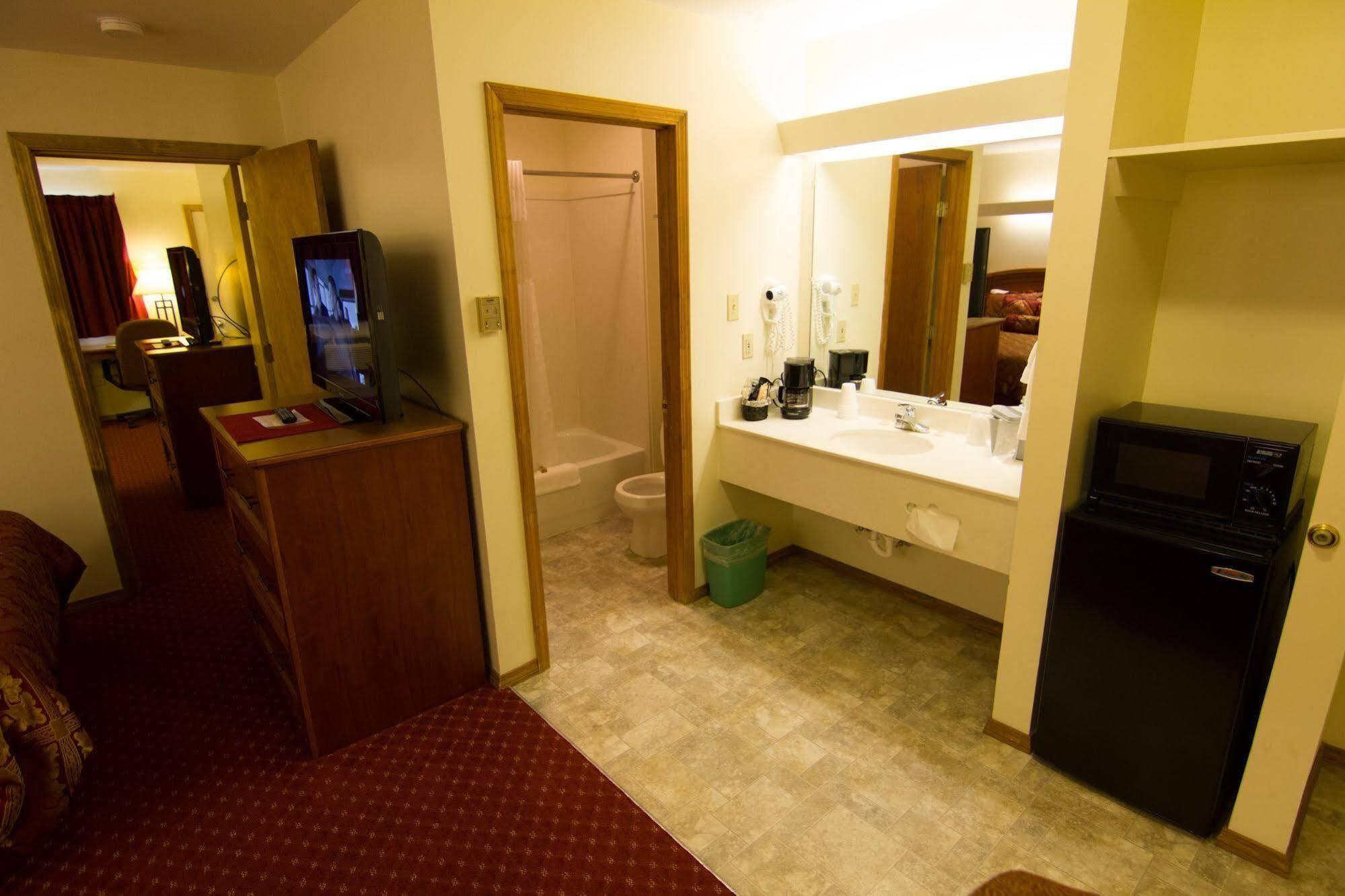 Pilot Knob Shepherd Mountain Inn & Suites מראה חיצוני תמונה